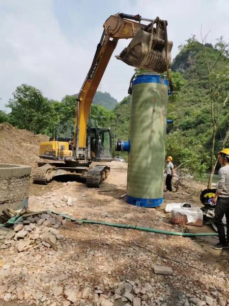 酒泉地区雅安芦山一体化提升泵施工现场